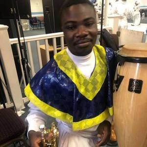 Meet your Posher, Kèyindé olivier